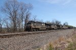 NS 7704 leads train 39G west